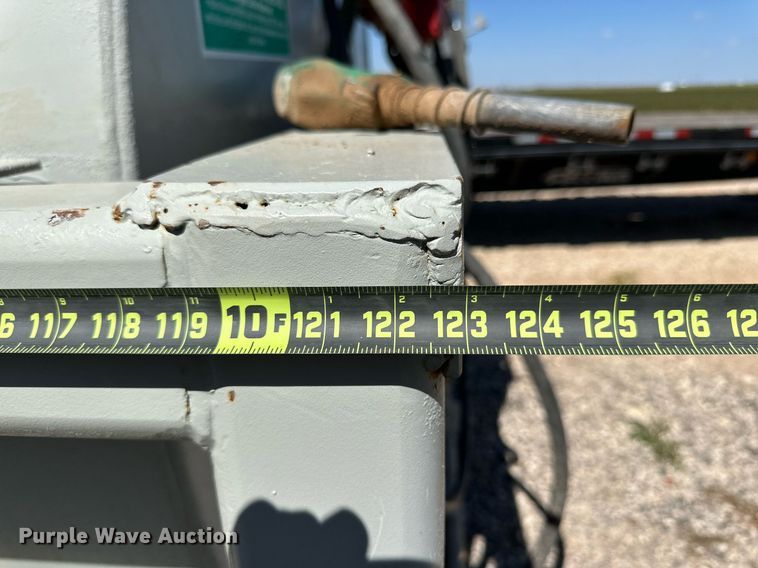 image for item KX9750 Fuel tank