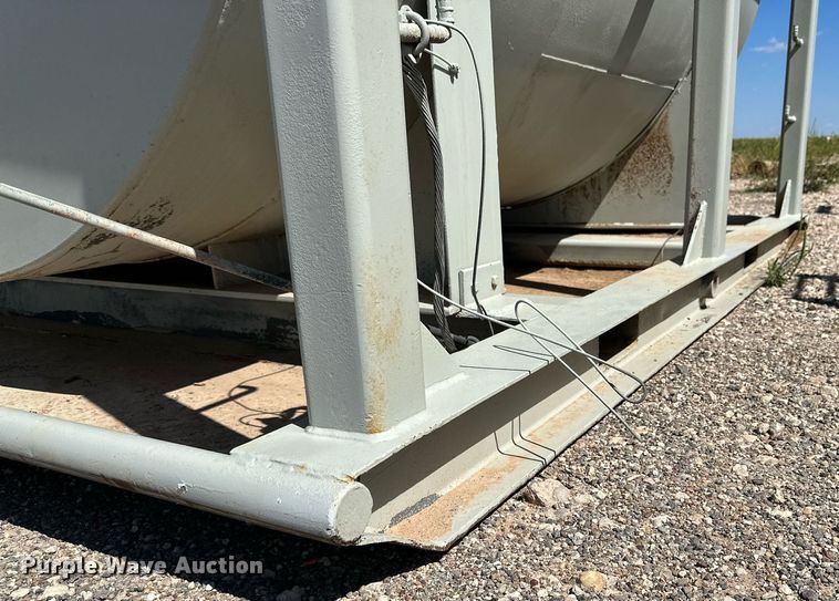 image for item KX9750 Fuel tank