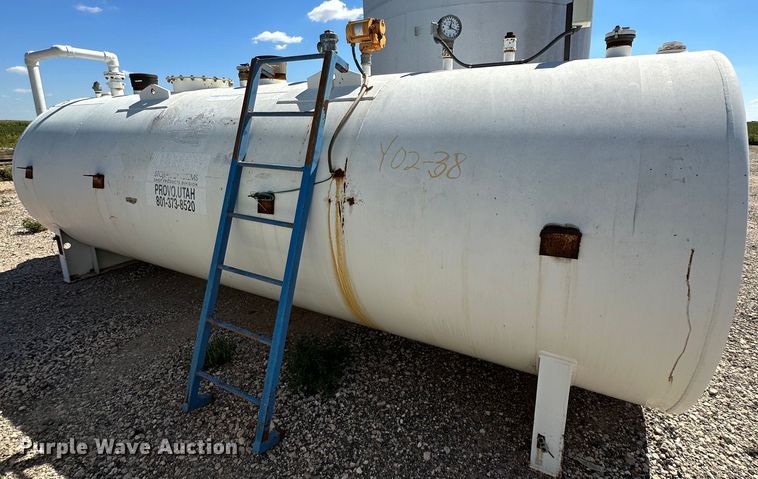 image for item KX9751 Fuel tank