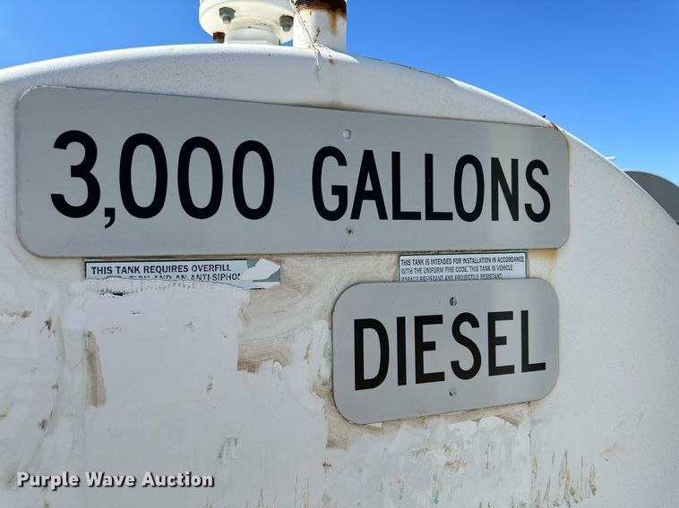 image for item KX9751 Fuel tank