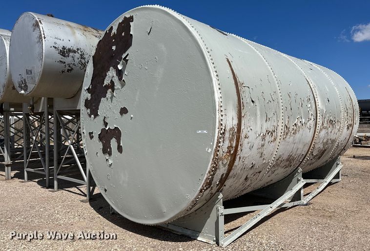 image for item KX9752 Fuel tank