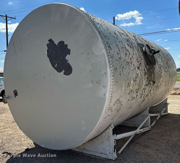 image for item KX9752 Fuel tank