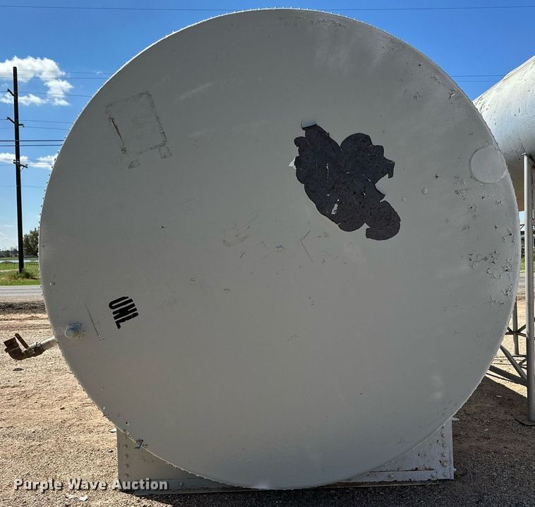 image for item KX9752 Fuel tank