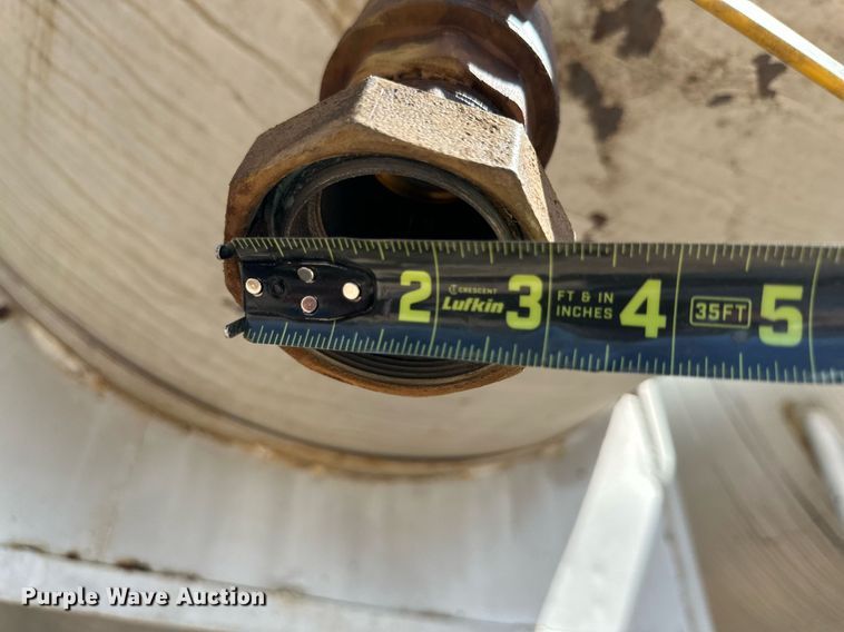 image for item KX9754 (2) fuel tanks