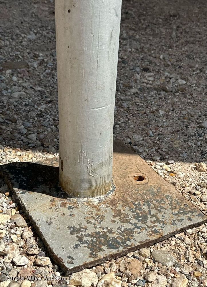 image for item KX9754 (2) fuel tanks