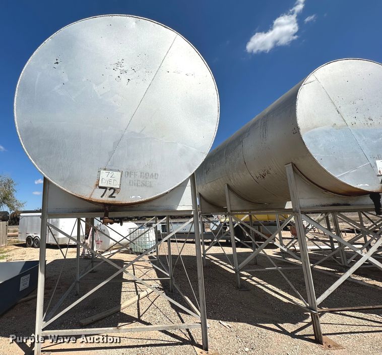 image for item KX9757 Fuel tank