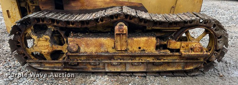 image for item LF9488 Oliver OC96  track loader