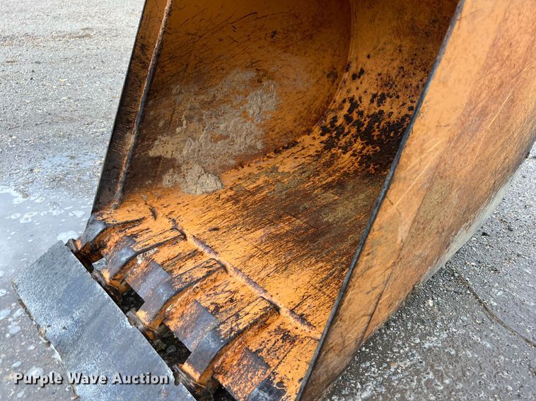 image for item LF9489 2004 Case 580M Series 2  backhoe