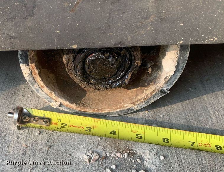 image for item LH9772 2014 Husqvarna FS 500D  concrete saw