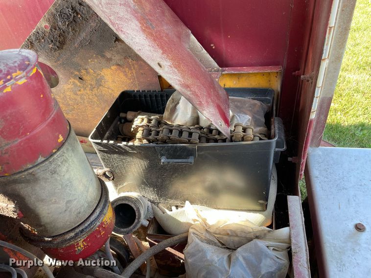 image for item LJ9786 1984 O'Brien SKJ-4A sewer jetter trailer 