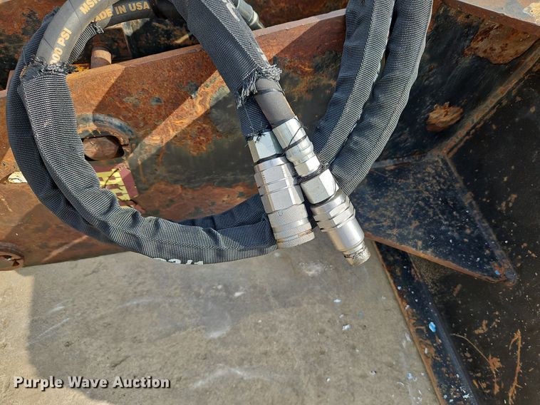 image for item LM9147 Huskie HH500-2  skid steer breaker