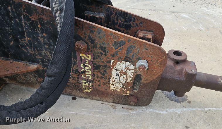 image for item LM9147 Huskie HH500-2  skid steer breaker