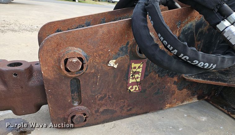 image for item LM9147 Huskie HH500-2  skid steer breaker