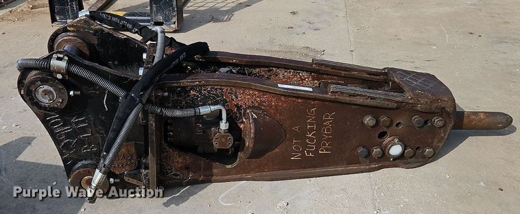 image for item LM9148 Caterpillar 100 Hammer  breaker