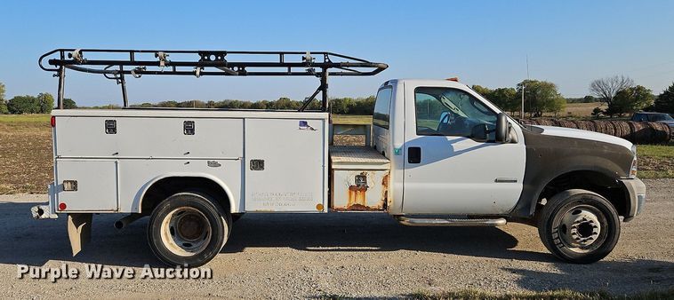 image for item LM9152 2006 Ford F550 Super Duty  utility/ service truck