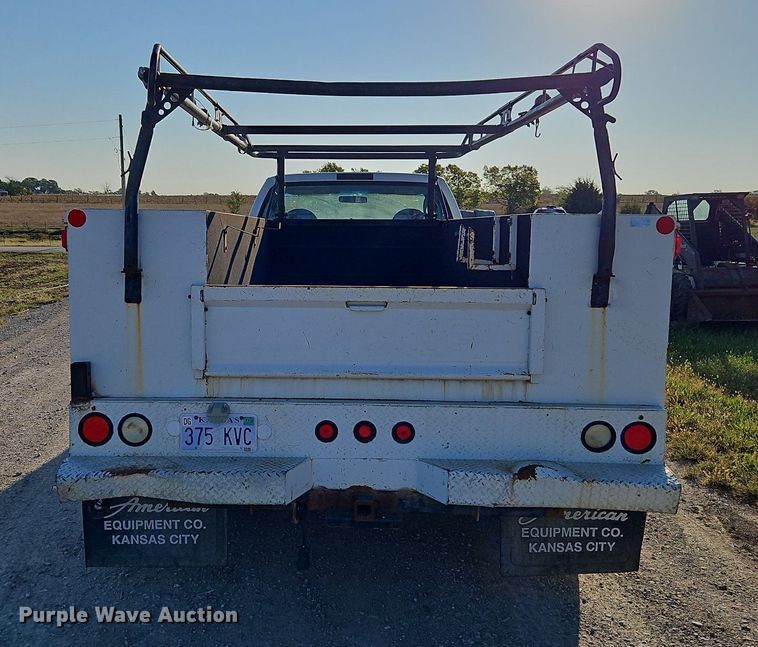 image for item LM9152 2006 Ford F550 Super Duty  utility/ service truck