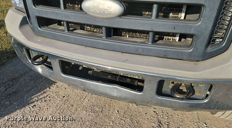 image for item LM9152 2006 Ford F550 Super Duty  utility/ service truck