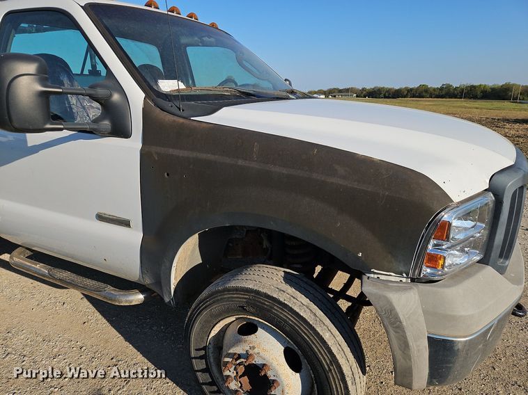 image for item LM9152 2006 Ford F550 Super Duty  utility/ service truck