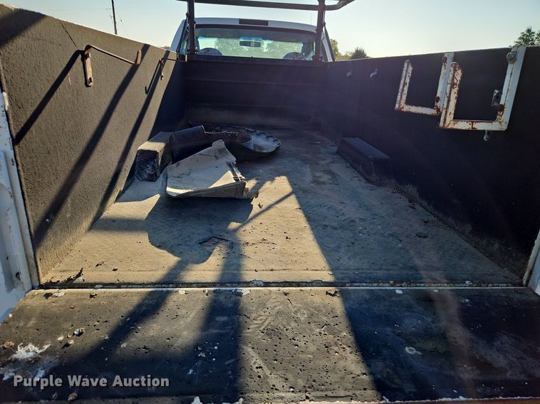 image for item LM9152 2006 Ford F550 Super Duty  utility/ service truck