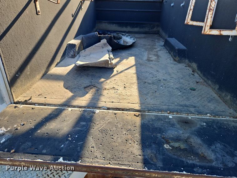 image for item LM9152 2006 Ford F550 Super Duty  utility/ service truck