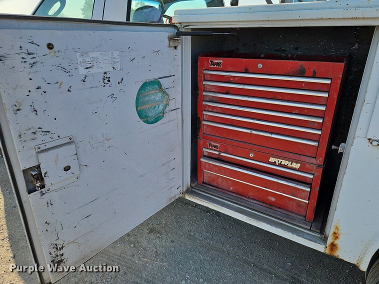 image for item LM9152 2006 Ford F550 Super Duty  utility/ service truck