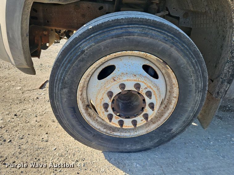 image for item LM9152 2006 Ford F550 Super Duty  utility/ service truck