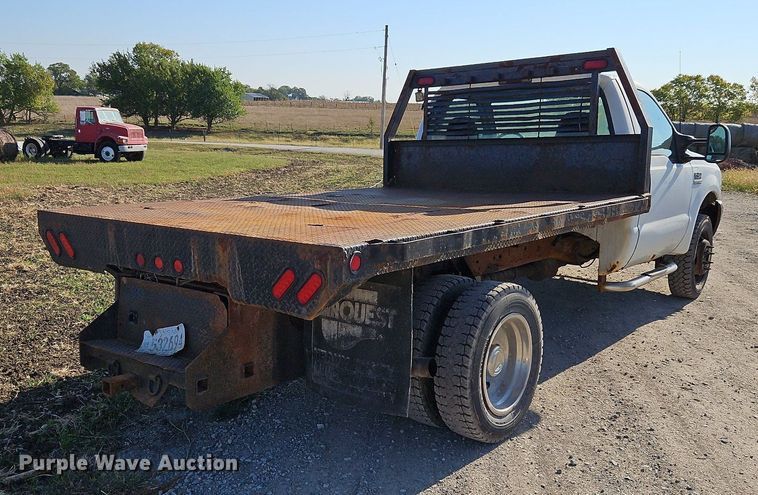 image for item LM9153 2003 Ford F450 Super Duty  dump flatbed truck
