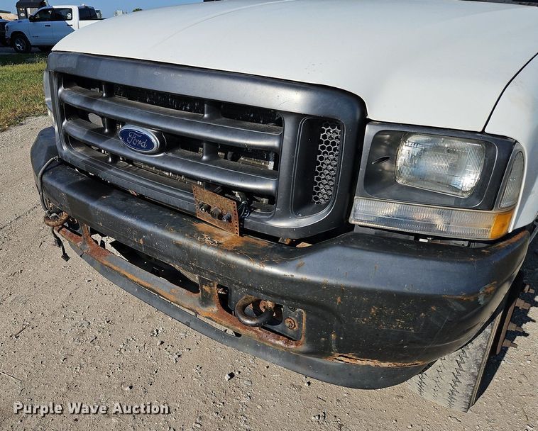 image for item LM9153 2003 Ford F450 Super Duty  dump flatbed truck