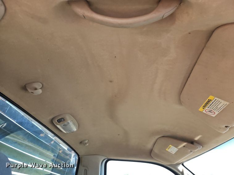 image for item LM9153 2003 Ford F450 Super Duty  dump flatbed truck