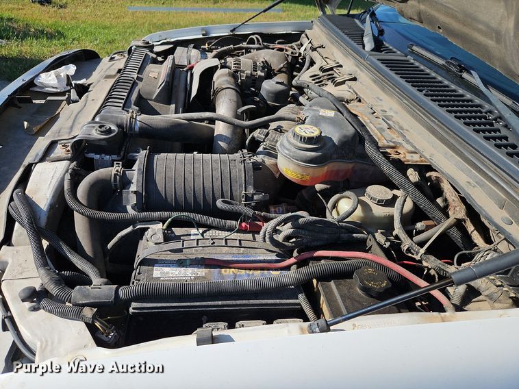 image for item LM9153 2003 Ford F450 Super Duty  dump flatbed truck