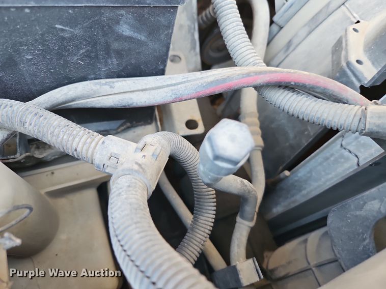 image for item LM9153 2003 Ford F450 Super Duty  dump flatbed truck