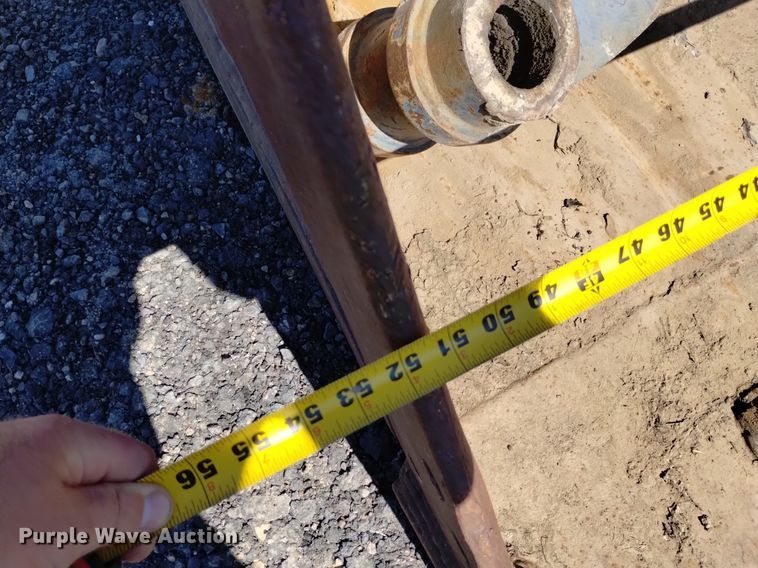 image for item LN9807 52" W bucket