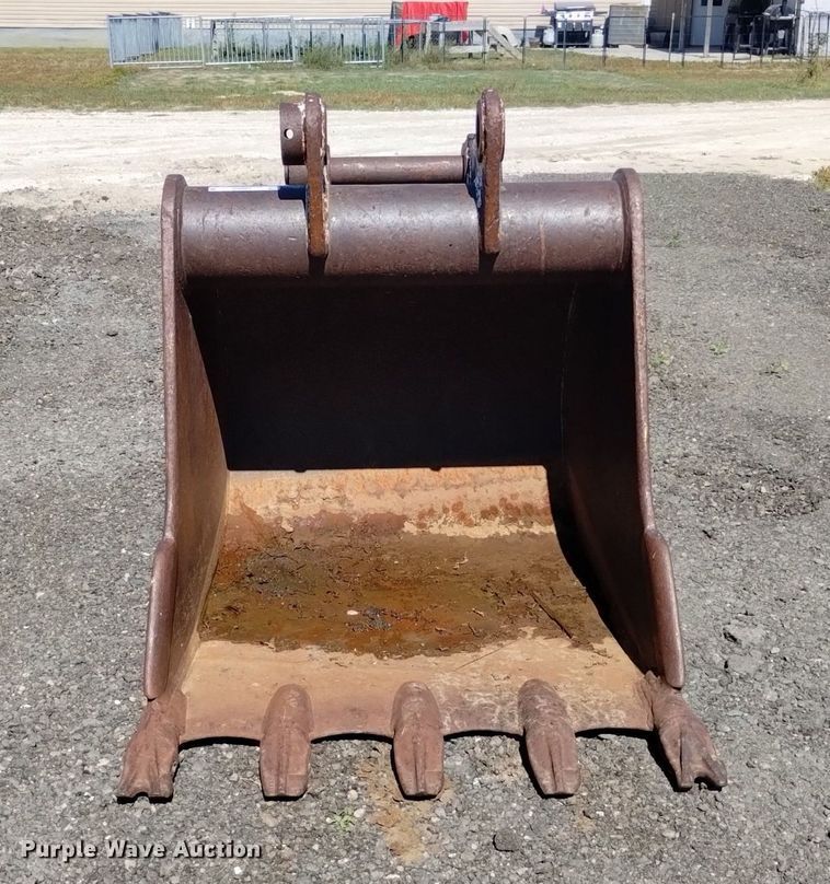 image for item LN9808 Entek  40" W bucket