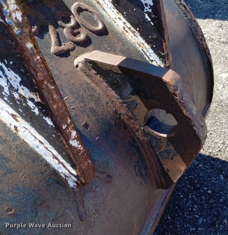 image for item LN9808 Entek  40" W bucket