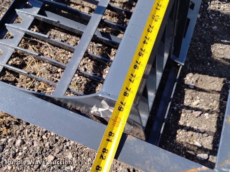 image for item LN9862 2021 TMG TMG-SB78 skid steer rock bucket