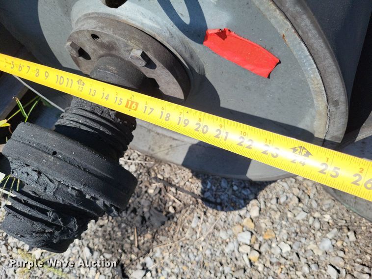 image for item LS9759 Approximately (6) 42" conveyor rollers