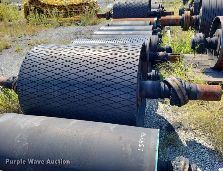 image for item LS9760 Approximately (5) 42" conveyor rollers