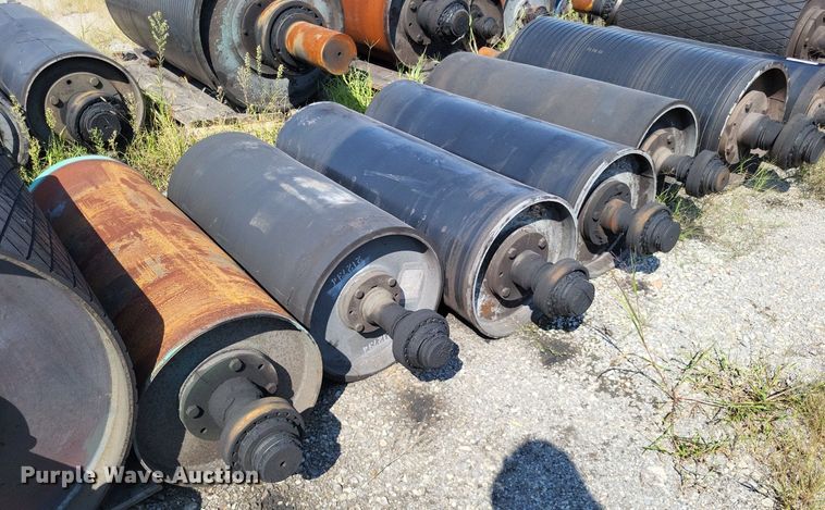 image for item LS9761 Approximately (6) 48" conveyor rollers