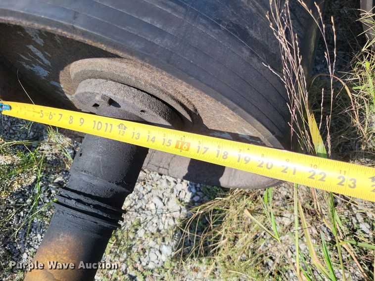 image for item LS9761 Approximately (6) 48" conveyor rollers