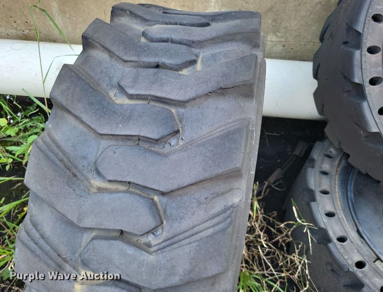image for item LS9769 (5) skid steer tires