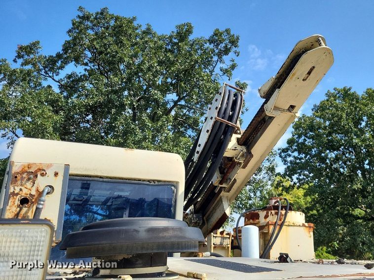 image for item LS9774 1998 Ingersoll Rand  ECM670 blasthole drill