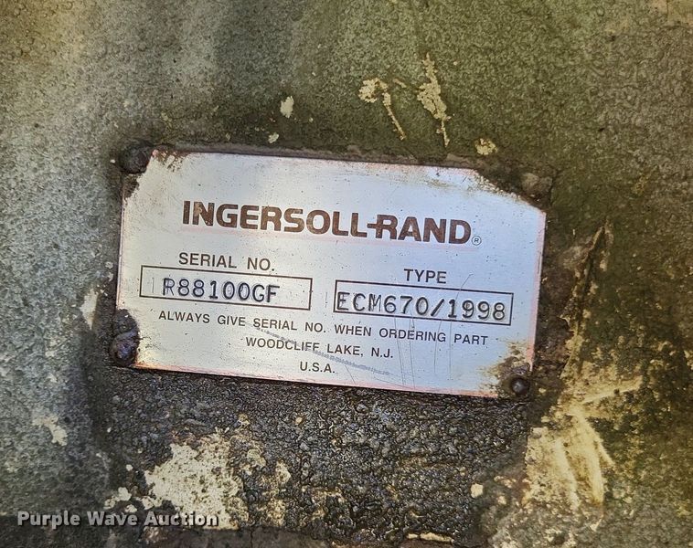 image for item LS9774 1998 Ingersoll Rand  ECM670 blasthole drill