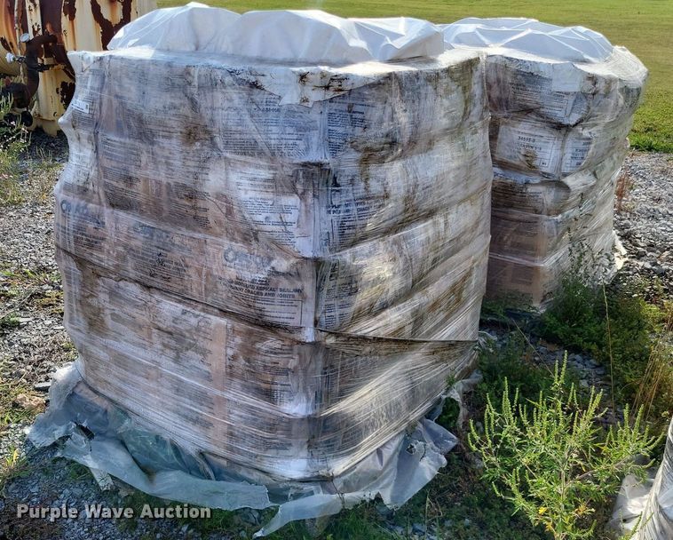 image for item LS9775 Asphalt sealant