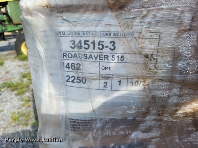 image for item LS9776 Asphalt sealant