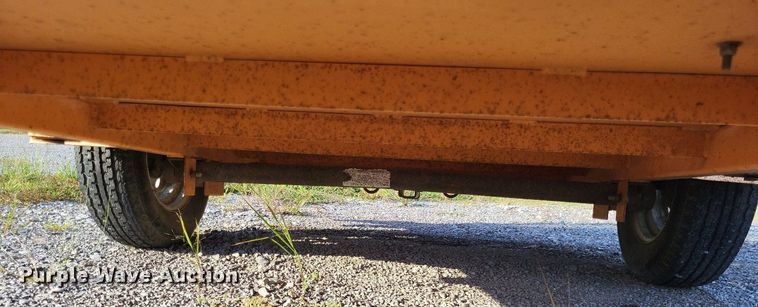 image for item LS9778 2010 Traffic signal trailer