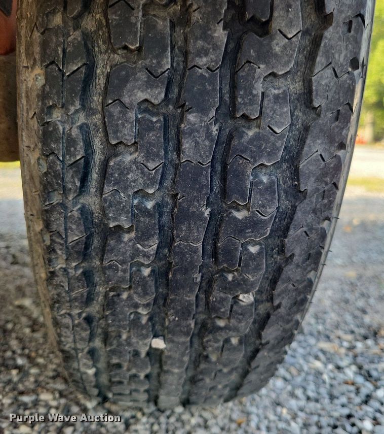 image for item LS9778 2010 Traffic signal trailer