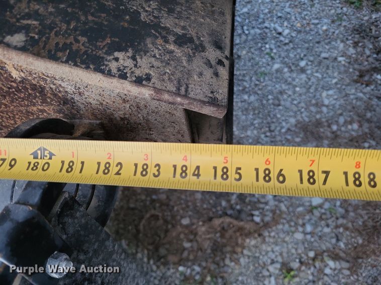 image for item LS9779 1993 Mack CH613 semi truck