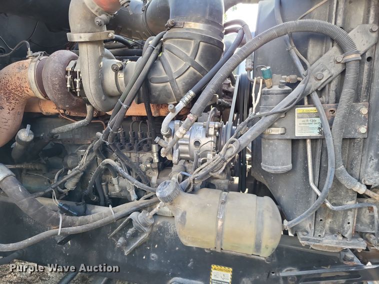 image for item LS9779 1993 Mack CH613 semi truck