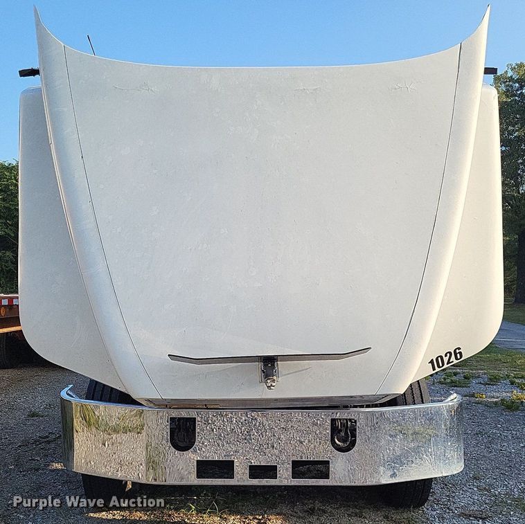 image for item LS9779 1993 Mack CH613 semi truck