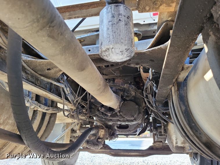 image for item LS9779 1993 Mack CH613 semi truck